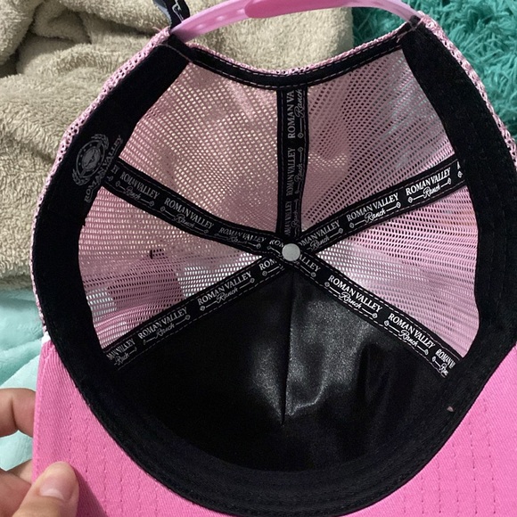 Pink Aztec RVR Cap - Picture 8 of 8